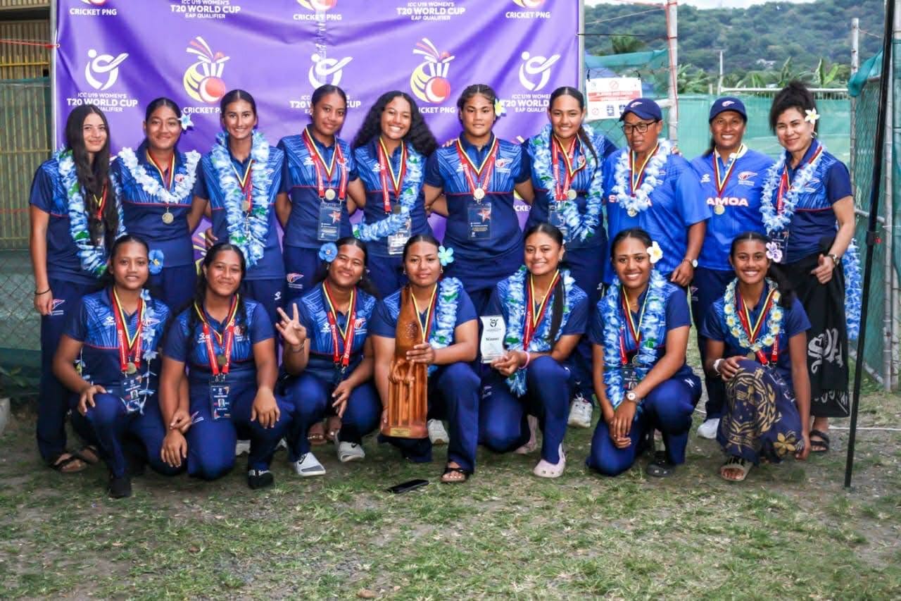 Samoa’s U19 women cricket team photo